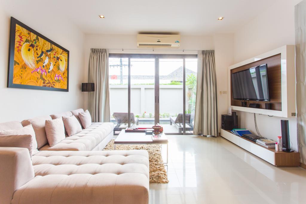 Honeymooner Pool Villa@Seastone Pantai Bang Tao Bagian luar foto